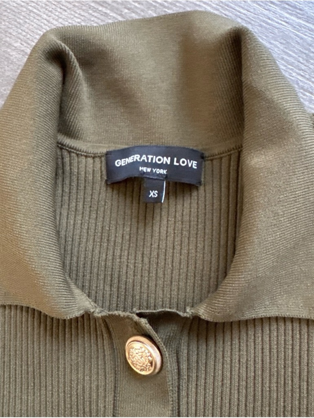 Generation Love Olive Ribbed Button-Front Collared Cardigan - Picture 4 of 4